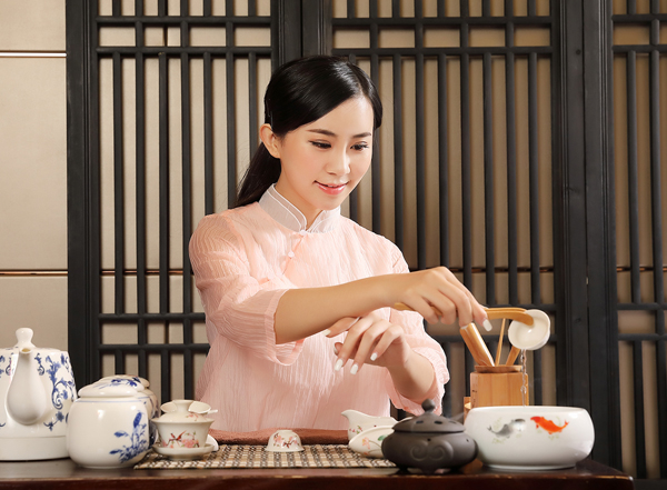 经常去成都双流靠谱男士会馆，这家私藏已久的店推荐给你